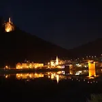 Traum-fewo Mosel-panoramablick Апартаменты Трабен-Трарбах